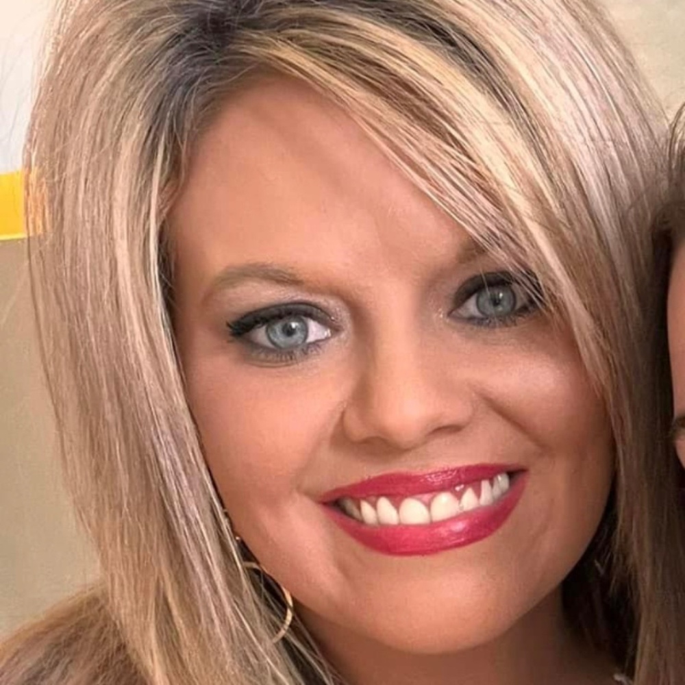 Meet your Posher, Macy